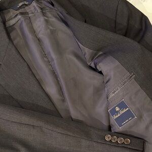 Brooks Brothers 1818 Men’s Dark Charcoal Two Button Blazer Sport Coat Made USA